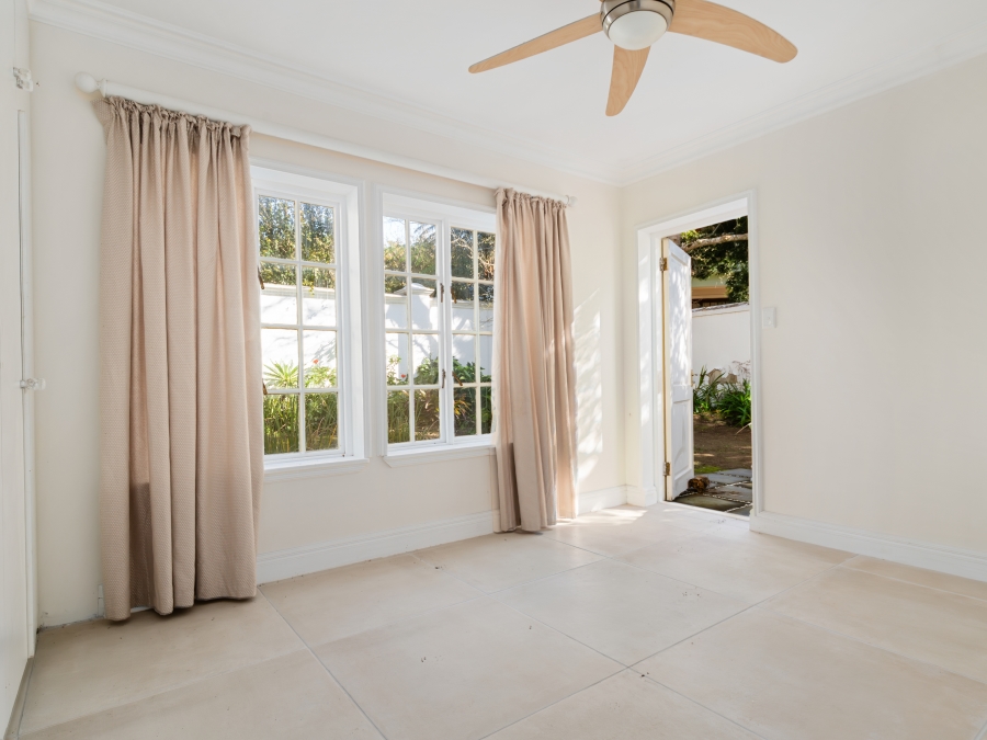 4 Bedroom Property for Sale in Belvidere Estate Western Cape